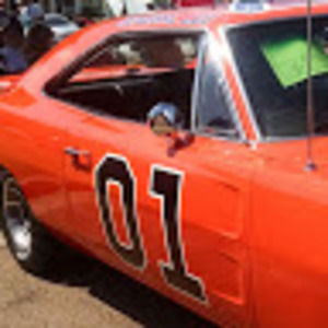 Meet your Posher, Macie